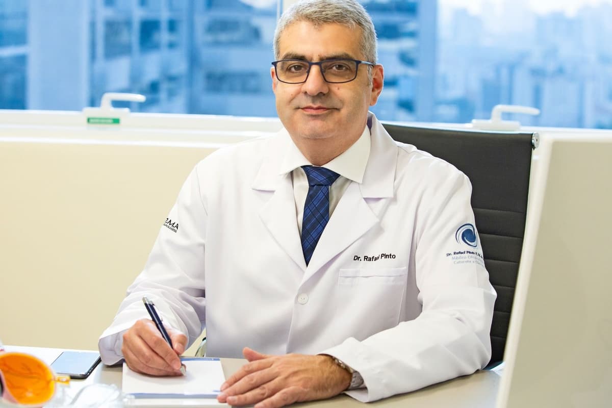 Dr. Rafael Oliveira